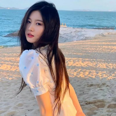 老白男不难海报